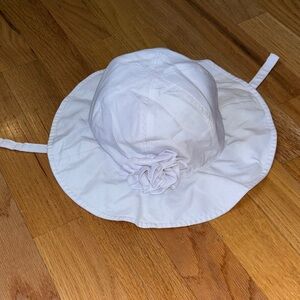 Girls' White Sun Hat with Rosette and Chin Ties